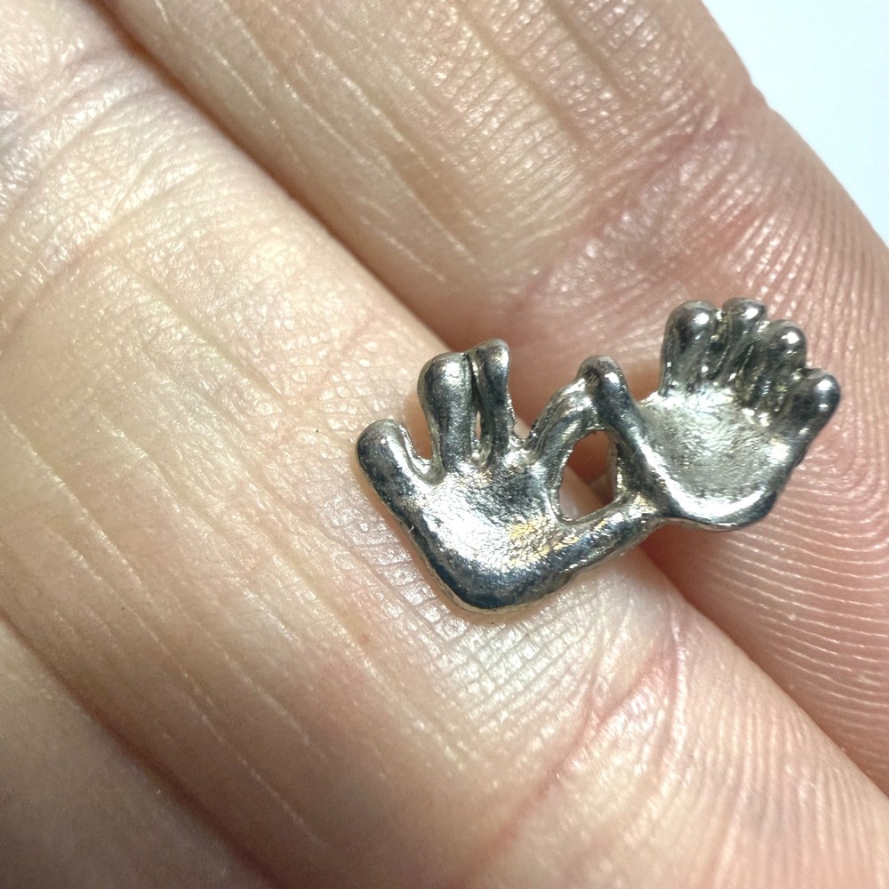 Vintage Silver Tone Joined Hands Heart Gesture Lapel Pin Novelty Accessory